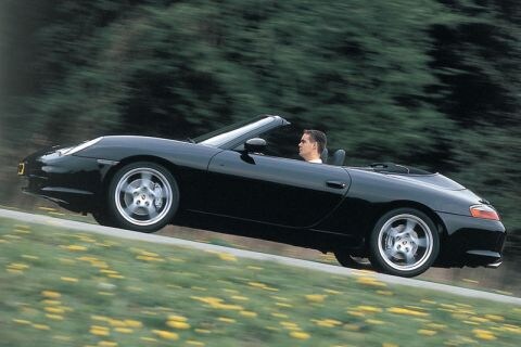 Test: Porsche 911 Carrera Cabriolet (2002)