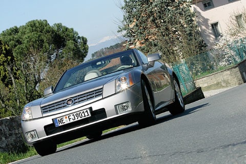 Cadillac XLR