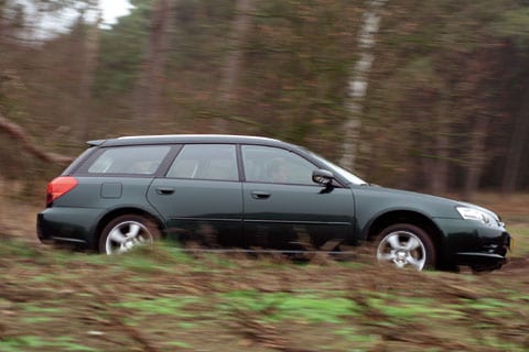 Subaru Legacy Touring Wagon 2.5 (2004)