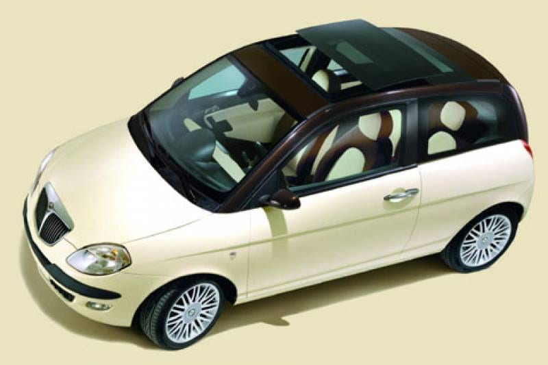 Lancia Ypsilon Bi-colore