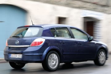 Opel Astra 1.6 Elegance Easytronic