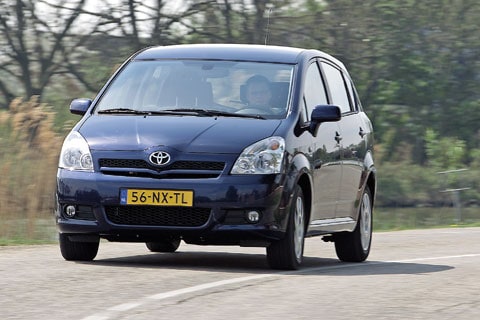 Toyota Corolla Verso 1.8 VVT-i Linea Sol