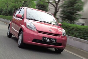 Daihatsu Sirion 2
