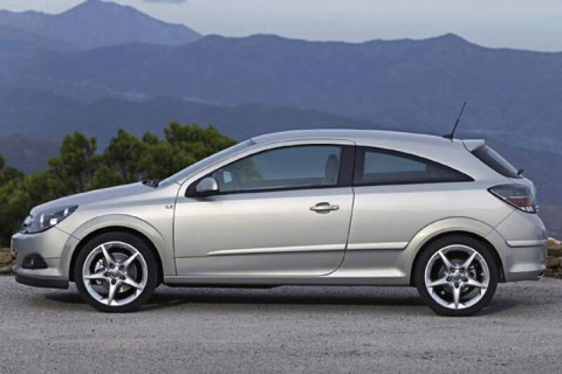 Opel Astra GTC