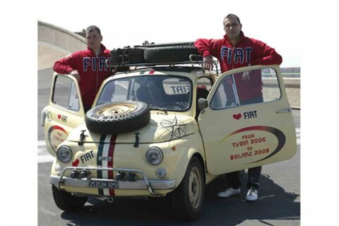 Turijn - Peking in Fiat 500