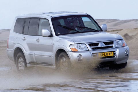Mitsubishi Pajero Lang 3.2 DiD GLS (2003)