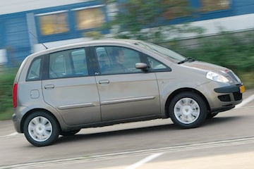 Lancia Musa 1.4 16v Oro