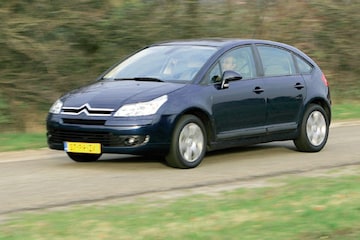 Citroen C4 Berline 1.6 HDi 110 Ligne Ambinace