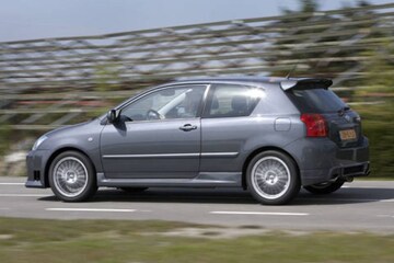 Toyota Corolla T Sport Compressor