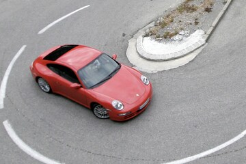 Porsche 911 Carrera 4