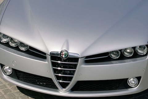 Wachten op Alfa 159 GTA