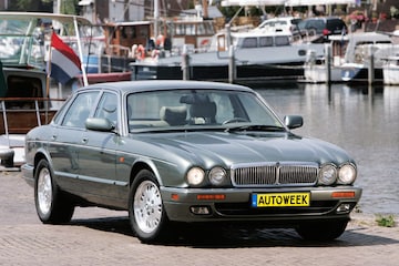Jaguar XJ6