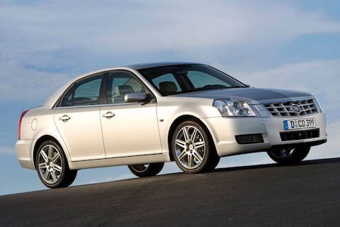 Minder Cadillacs, Corvettes en Chevrolets