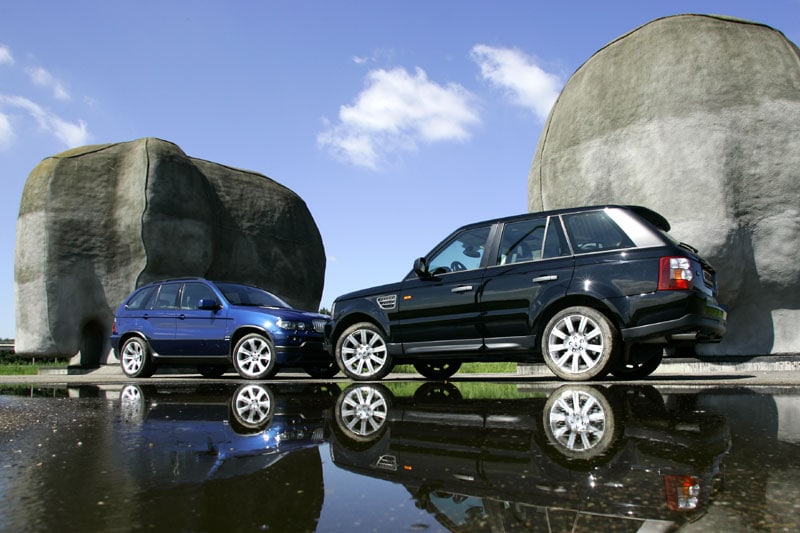 Land Rover vs BMW