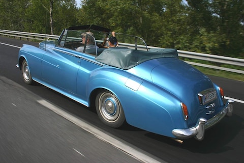 Rammen met een Bentley