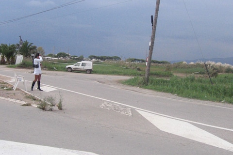 Stoeltjes in de berm