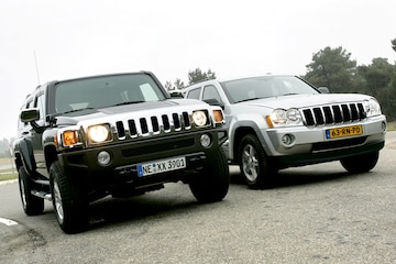 Hummer vs Jeep