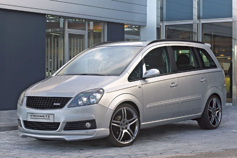 Opel Zafira van Steinmetz