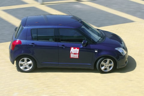 Suzuki Swift 1.5 Exclusive (2005)