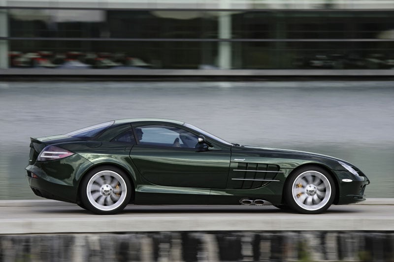 Mercedes-Benz SLR