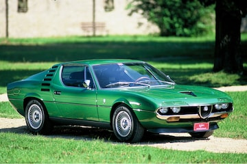 Alfa Romeo Montreal