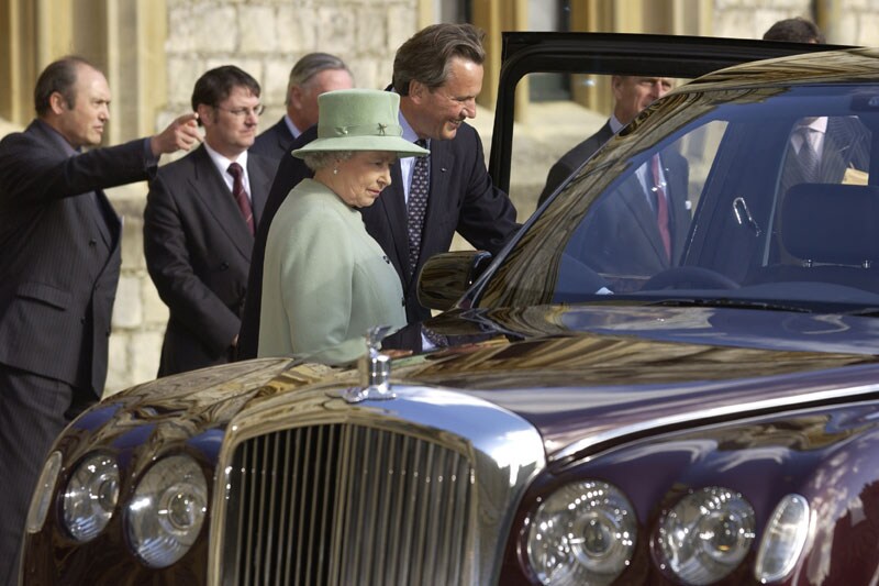 Bentley State Limousine
