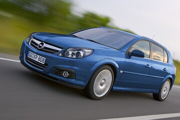 Opel Signum Sport 2.8 V6 Turbo S