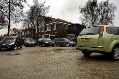 Renault Mégane Grand Tour 1.6 16V Tech Line / Opel Astra Stationwagon 1.6 Editio