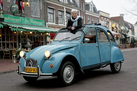 'Eend zwemt C-segment in'