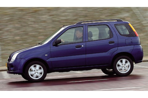 Suzuki Ignis 1.3 GLS (2004)
