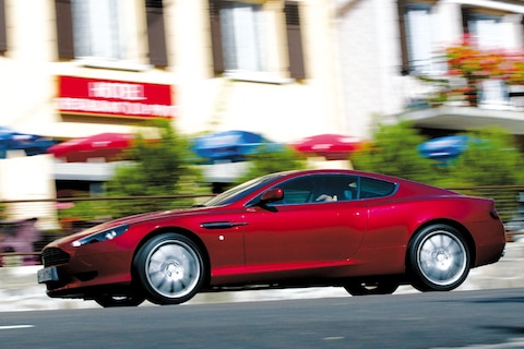 Aston Martin DB9 Vantage (2004)