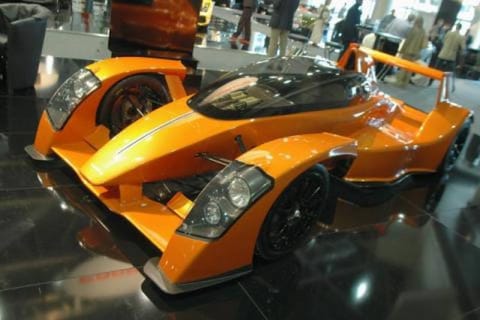Caparo grenst aan waanzin