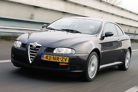 Test: Alfa Romeo GT 3.2 V6 24V Distinctive (2005)