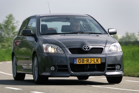 Toyota Corolla 1.8 16v VVTL-i T Sport Compressor (2005) - Test