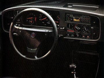 Saab 900 - interieur