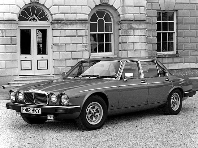 Daimler Double Six