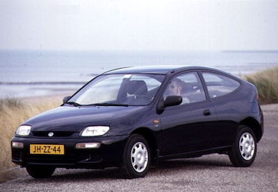 Mazda 323