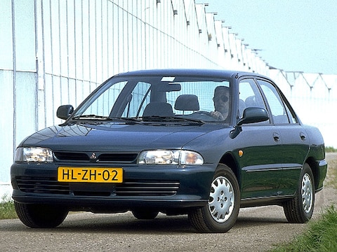 Mitsubishi Lancer 1.6 GLXi