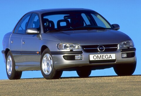Opel Omega 2.0i-16V CD