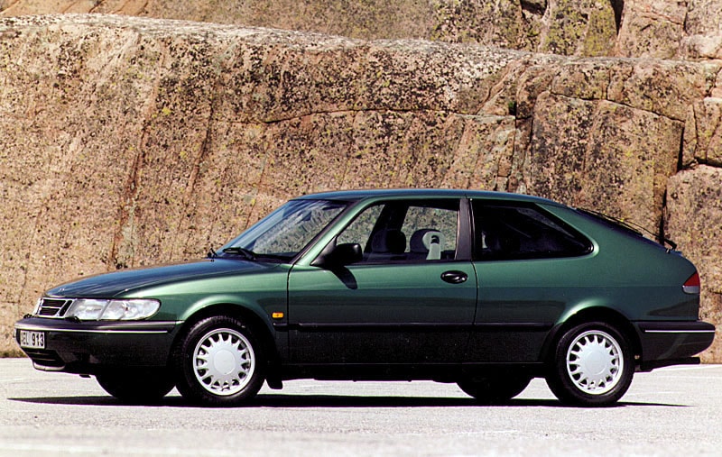 Saab 900 Coupé