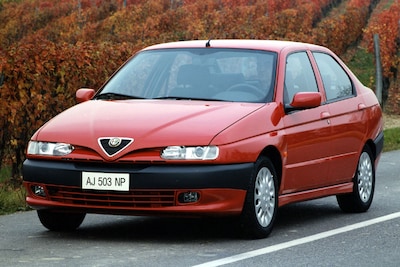 Alfa Romeo 146