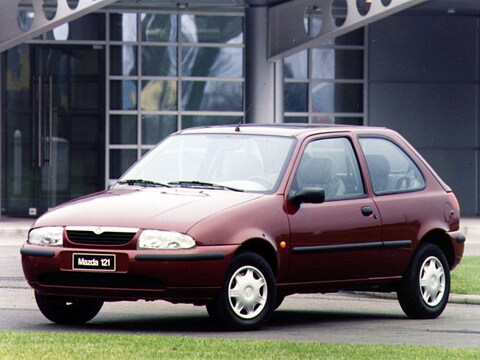 Mazda 121 1.3i LX