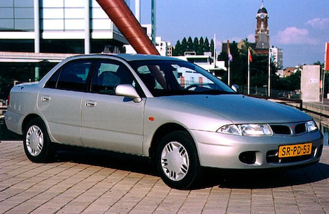 Mitsubishi Carisma 1.8 GLXi