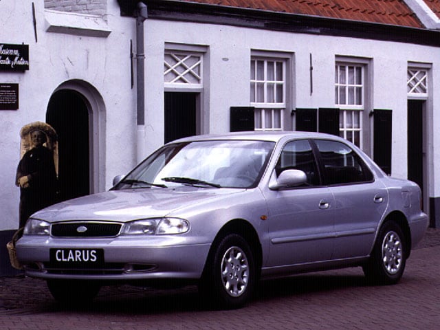 Kia Clarus