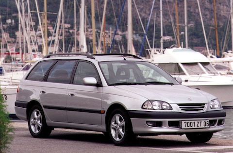 Toyota Avensis Wagon 2.0 TD Linea Terra