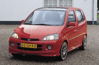 Daihatsu Young RV