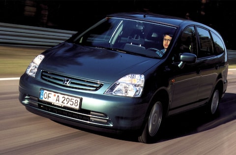Honda Stream 2.0 ES