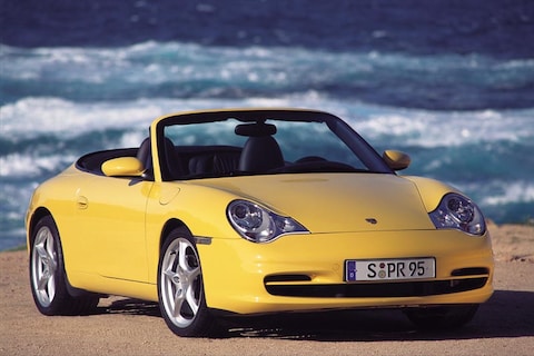 Porsche 911 Carrera 4 Cabriolet