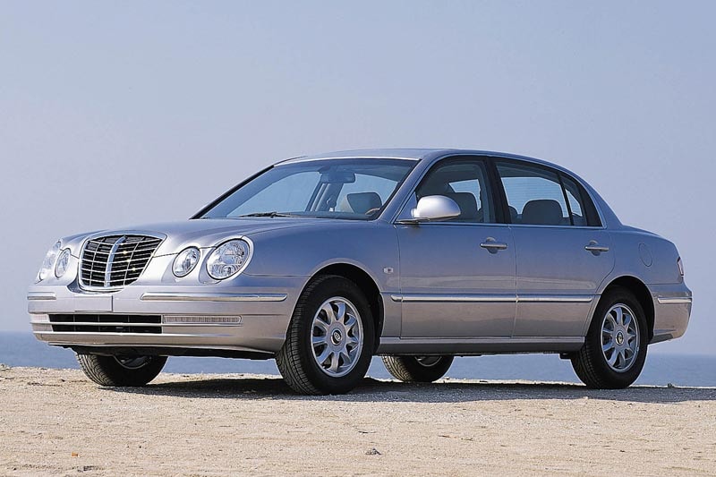 Kia Opirus