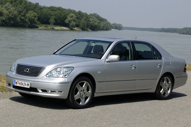 Lexus LS